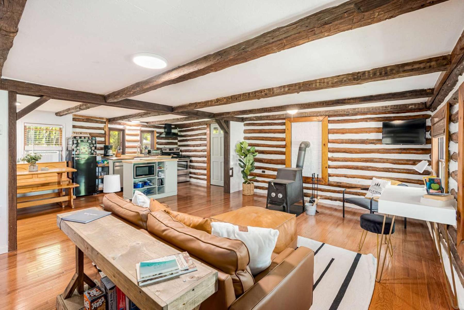 Modernized Log Cabin W Hot Tub Fire Pit & Views Berkeley Springs Bagian luar foto